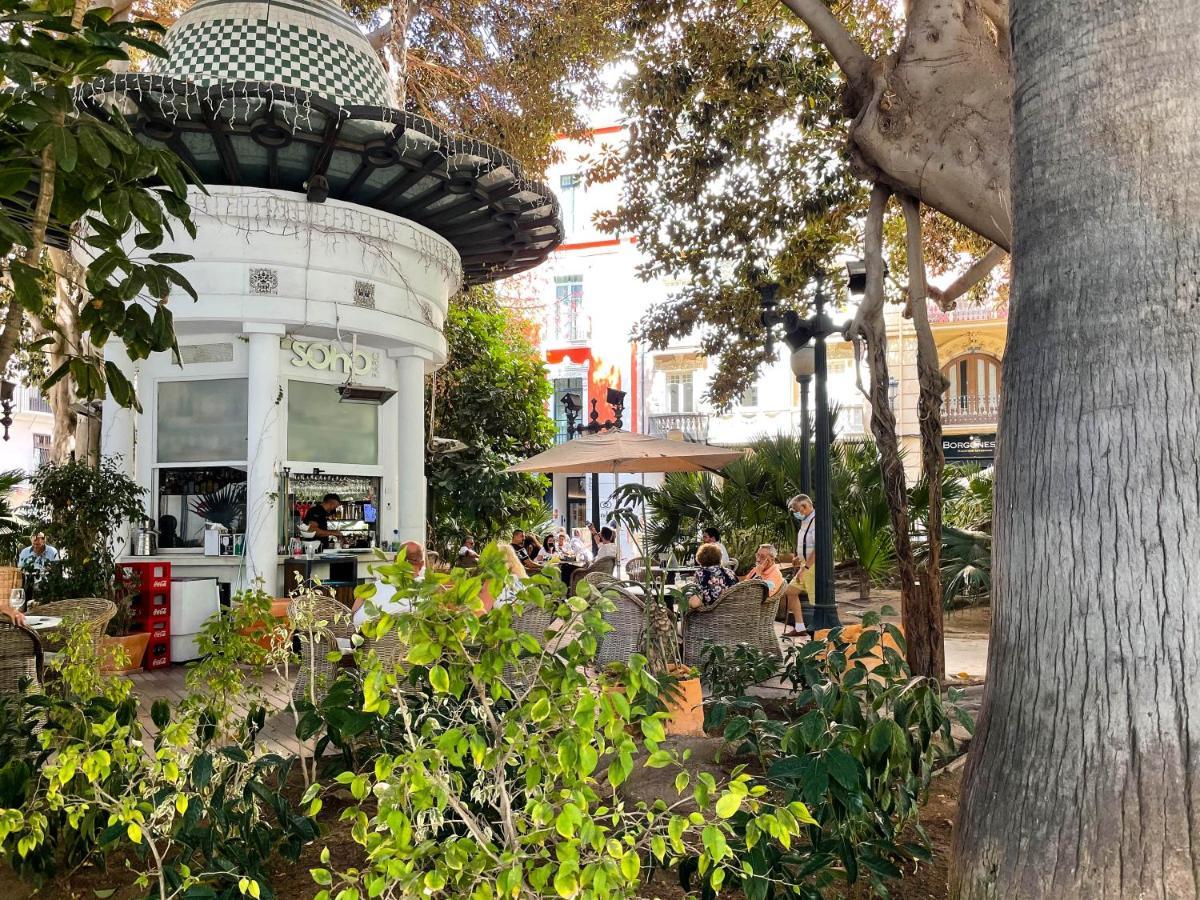 Apartamento Con Mucho Encanto En Pleno Centro Alicante Exterior foto
